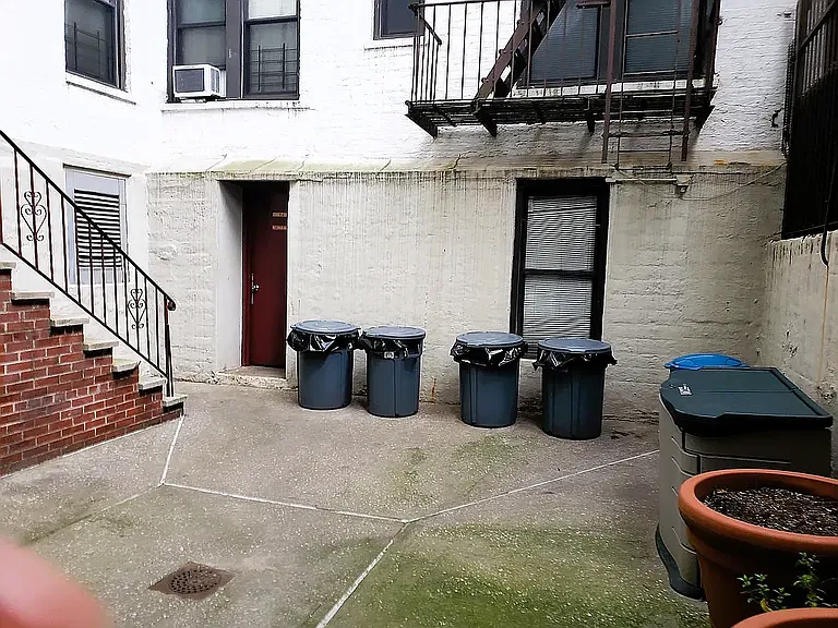 60-05 44th Ave #2A — Photo 13