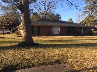 208 Espero Dr, Natchez, MS 39120
