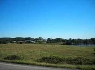 267 Airport Rd, Ozark, AR 72949