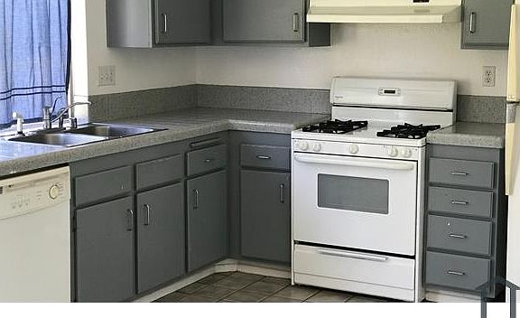 5th image of 11249 Pegasus Ave