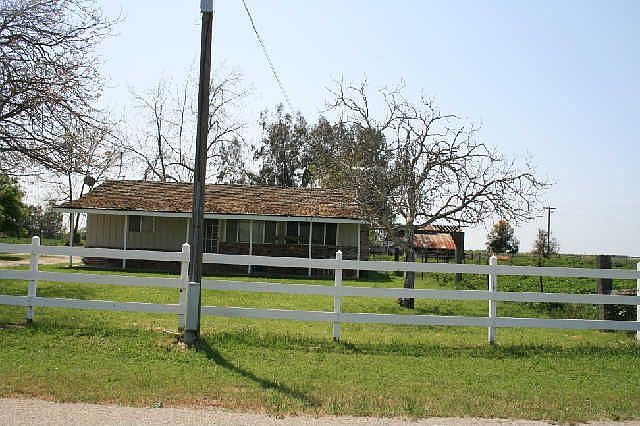 1st image of 15404 Avenue 24
