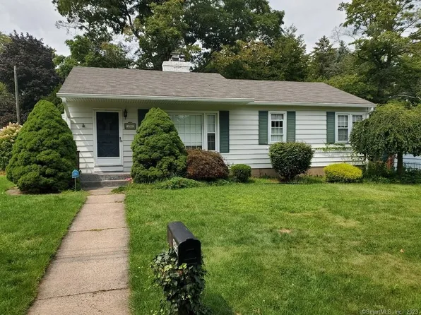 250 Maple Avenue, Meriden, CT 06450
