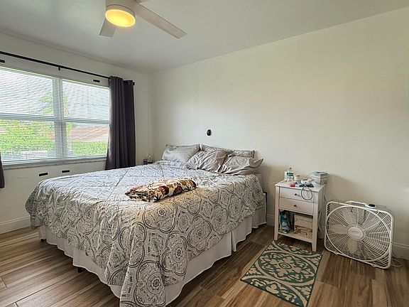 4th image of 500 Davis Road #26
