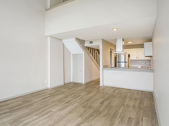3rd image of 2912 Pawnee Ave S #2920-09