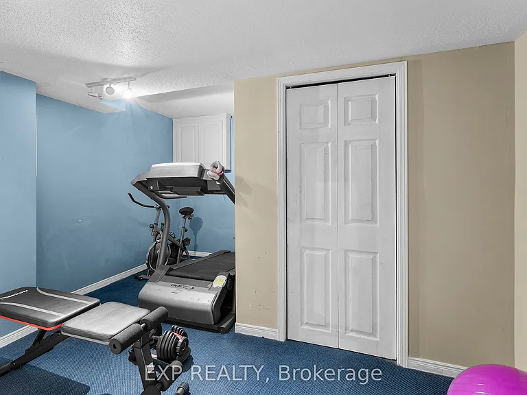 3 Briarsdale Cres — Photo 23