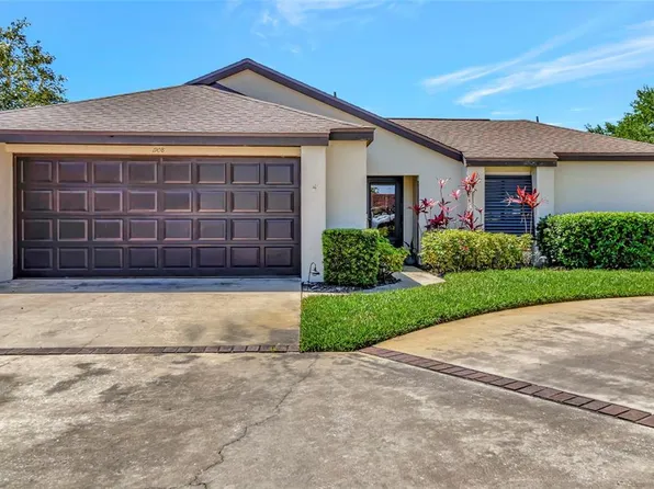 1908 Oak Cir, Tavares, FL 32778