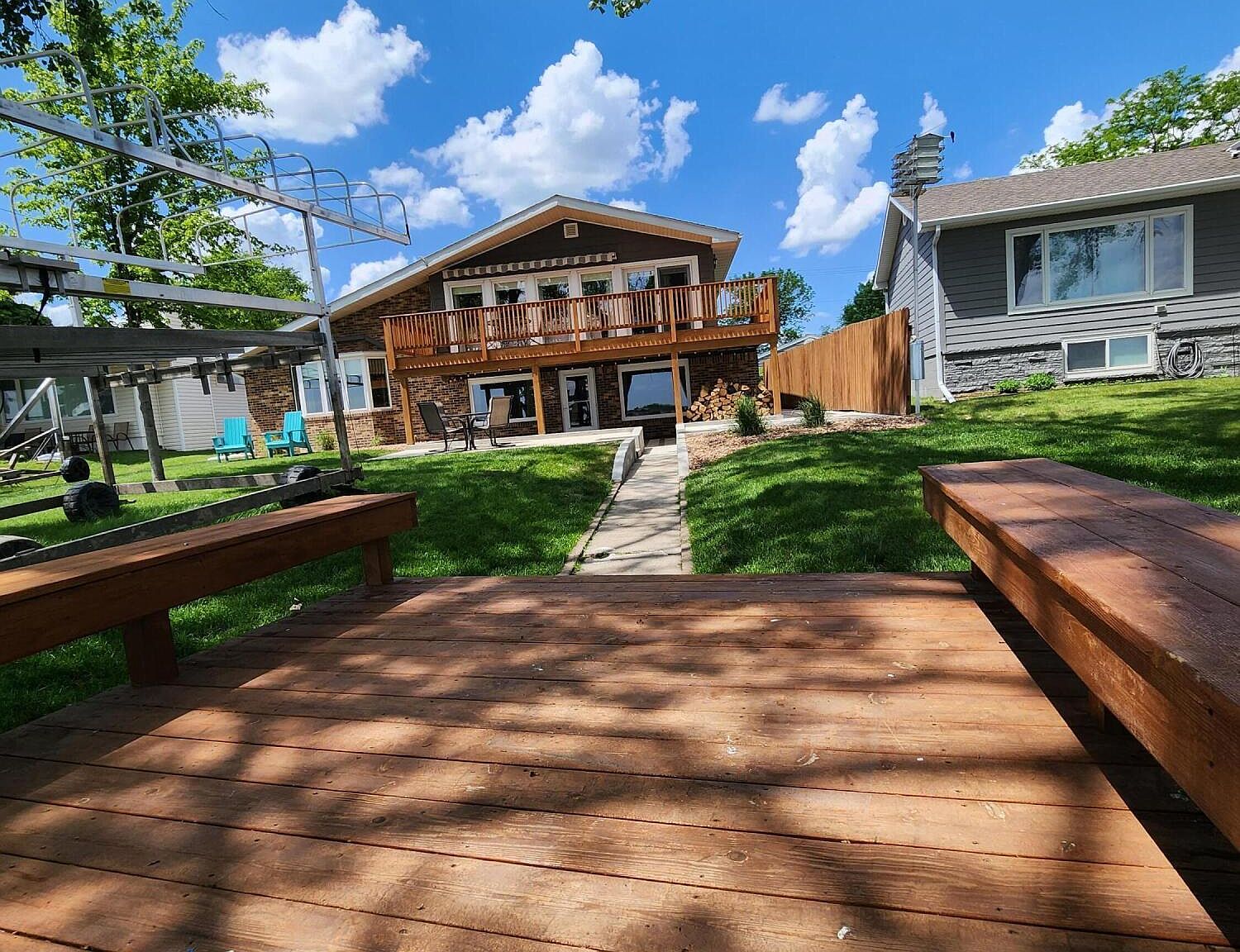 992 Sunset Dr, Watertown, SD 57201 Zillow