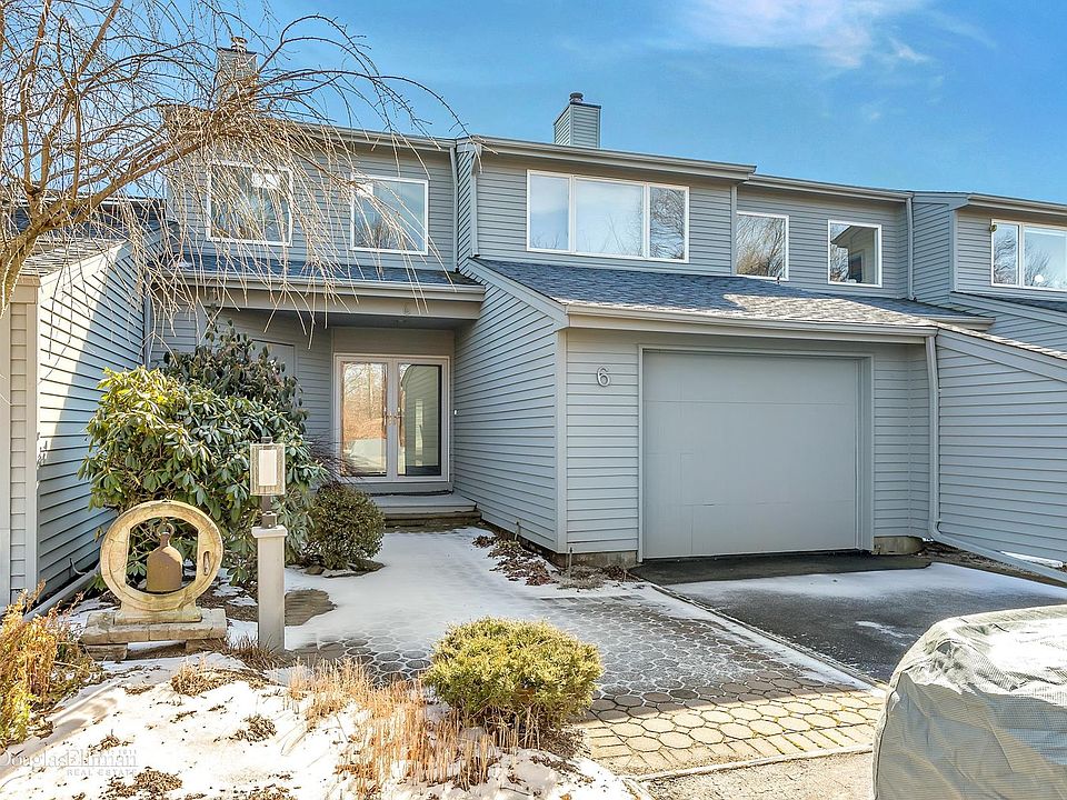 1st image of 6 Harbour Dr