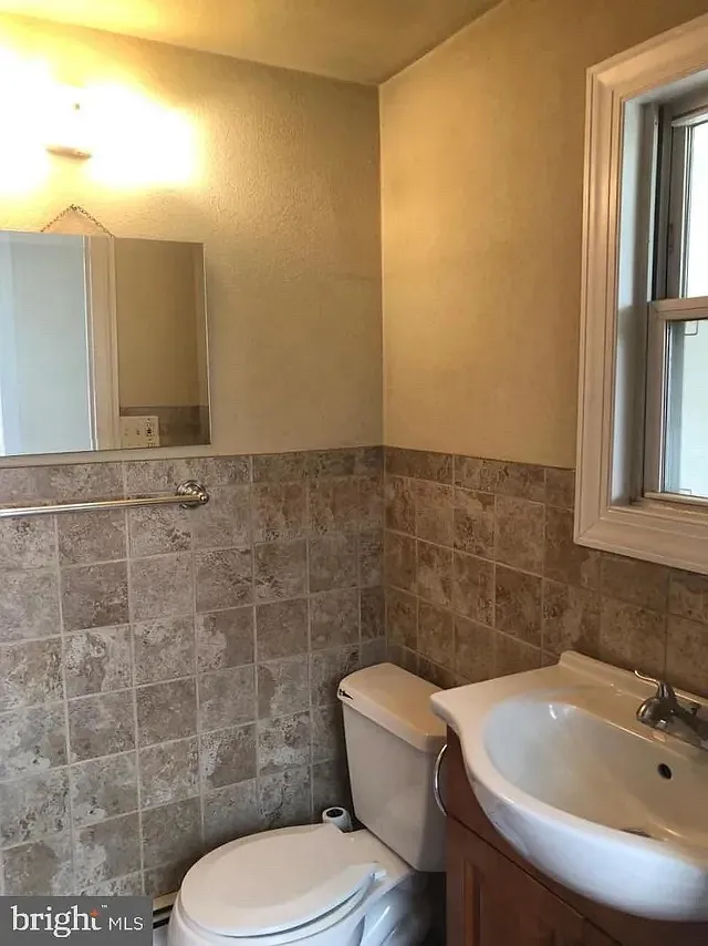 1 bed, $1,600 — Photo 2