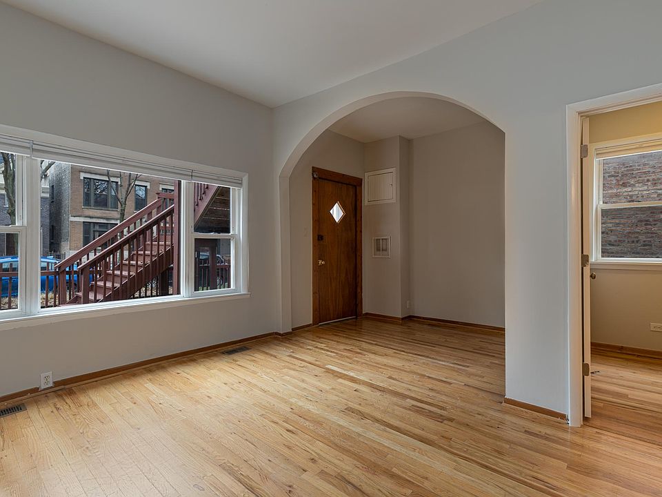 1st image of 2604 W Superior St #1