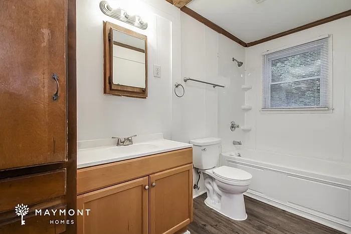 608 S Fairfield Rd — Photo 9