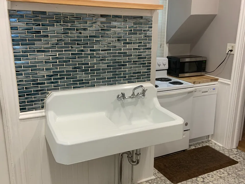 Kitchen sink