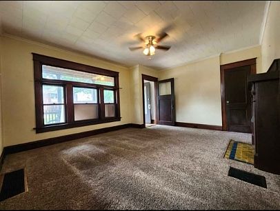 4th image of 419 Dunn Blvd #1