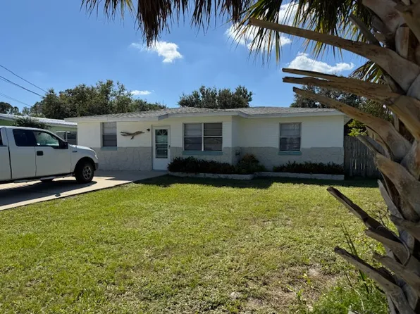 1824 Segrave St, South Daytona, FL 32119