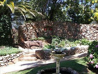 3rd image of 137 Aeolia Dr