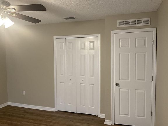 5th image of 2045 Whispering Trails Blvd