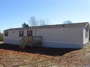 212 Hayes St, Harmony, NC 28634