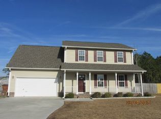 309 Spring Creek Ct, Hubert, NC 28539