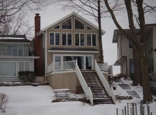 72 Cavanaugh Lake Rd, Chelsea, MI 48118