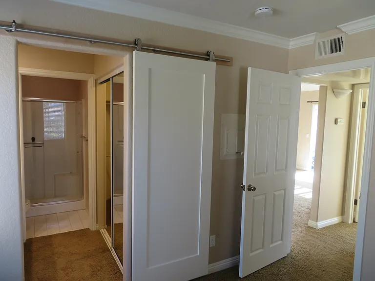 Main bedroom. We will update photos as soon as the new flooring is installed.