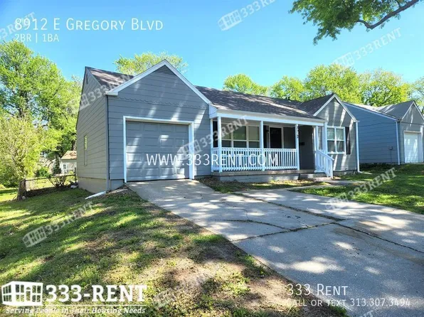 8912 E Gregory Blvd, Raytown, MO 64133