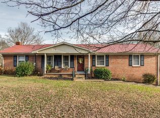 3328 Mimosa Dr, Columbia, TN 38401