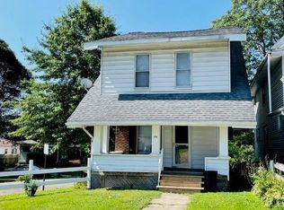 120 Lighthouse St, Erie, PA 16507