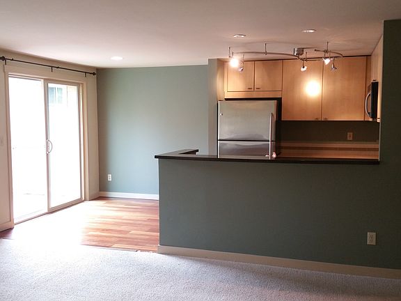 4th image of 8248 126th Ave NE APT C302