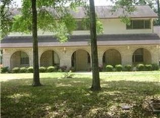 5610 Cedar Hill Ln, Houston, TX 77016