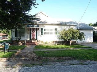 301 N Prairie St, Yates Center, KS 66783