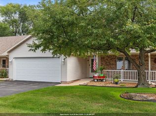 2770 Havenwood Dr UNIT B, Oshkosh, WI 54904