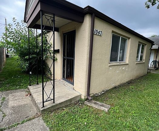 2nd image of 1047 Loretta Ave