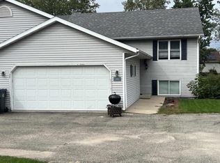 4410 Gray Rd, Deforest, WI 53532
