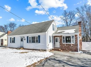 29 Leonard Ave, Dracut, MA 01826