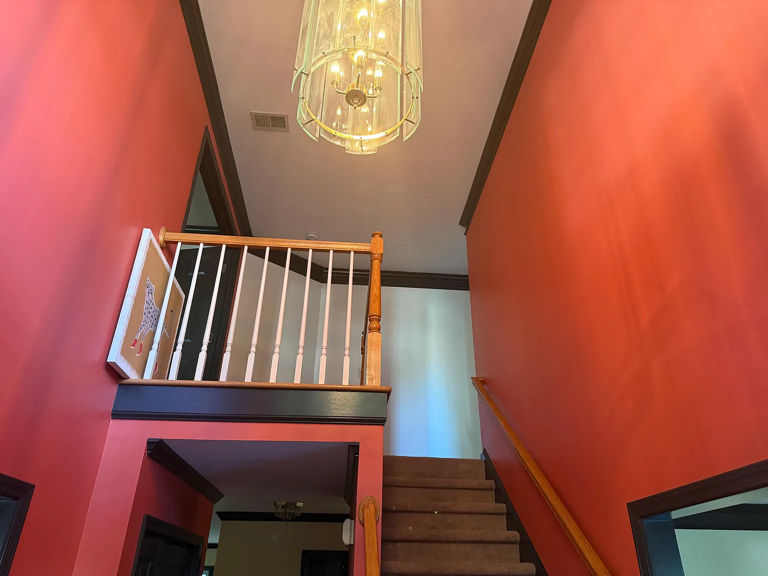 6 bed, 4132 sqft, $3,640 — Photo 3
