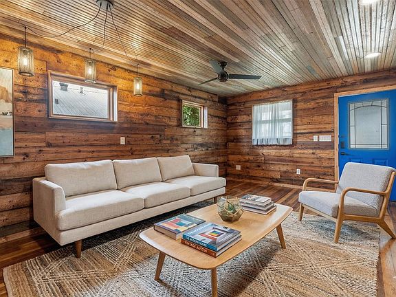 3rd image of 1148 Gunter St