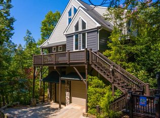 205 Maclor Forest Rd, Franklin, NC 28734