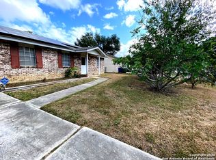 4331 Desert View Dr, San Antonio, TX 78217