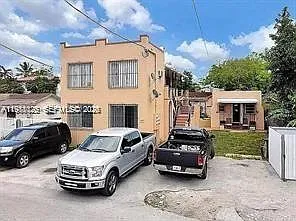 1843 NW 19th St #2 Photo 1