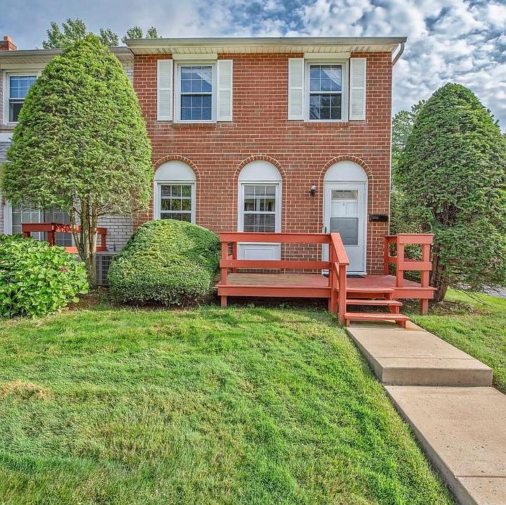 1st image of 2346 Taggart Ct