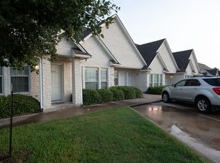 Richmond Ridge Townhomes, Bryan, TX 77801