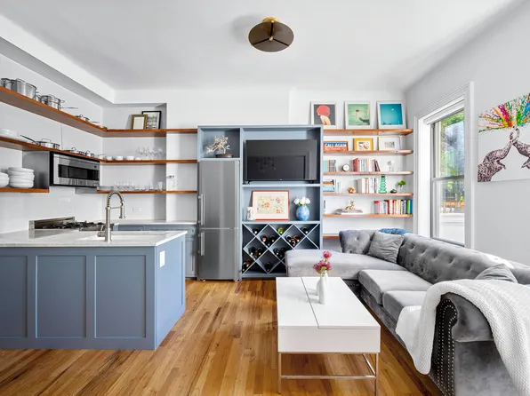 308 West 106th Street image 2 of 9