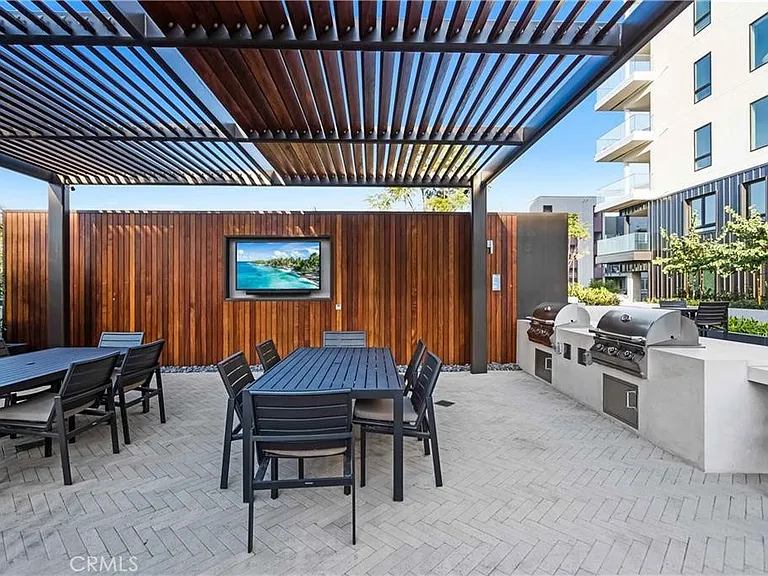 4207 Rivington — Photo 24