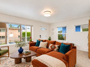 816 N Motor Pl, Seattle, WA 98103