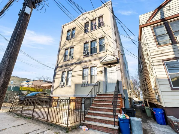 305 Cator Ave APT 3R, Jersey City, NJ 07305