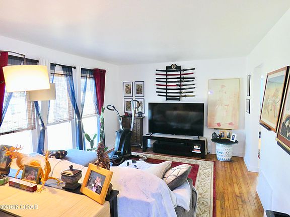 3rd image of 2318 E Zora St