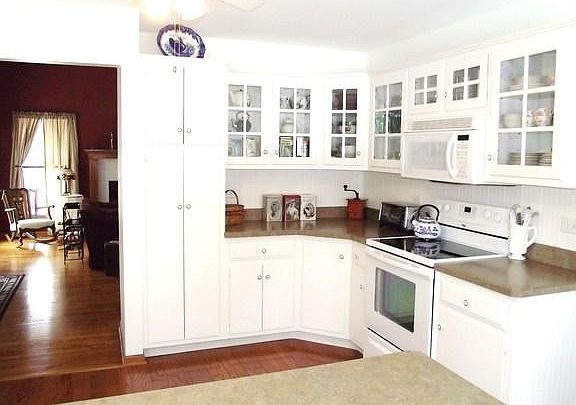 3rd image of 1518 Pine Trace Ct