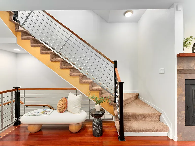 2155 S Logan St #2155 — Photo 19