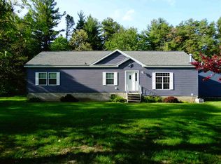 466 Luzerne Rd, Queensbury, NY 12804