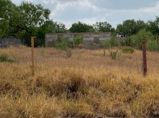 2158 Calle Nicolas Rd, Eagle Pass, TX 78852